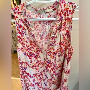 Floral Sleeveless V-Neck Women's Top in Multi-Pink